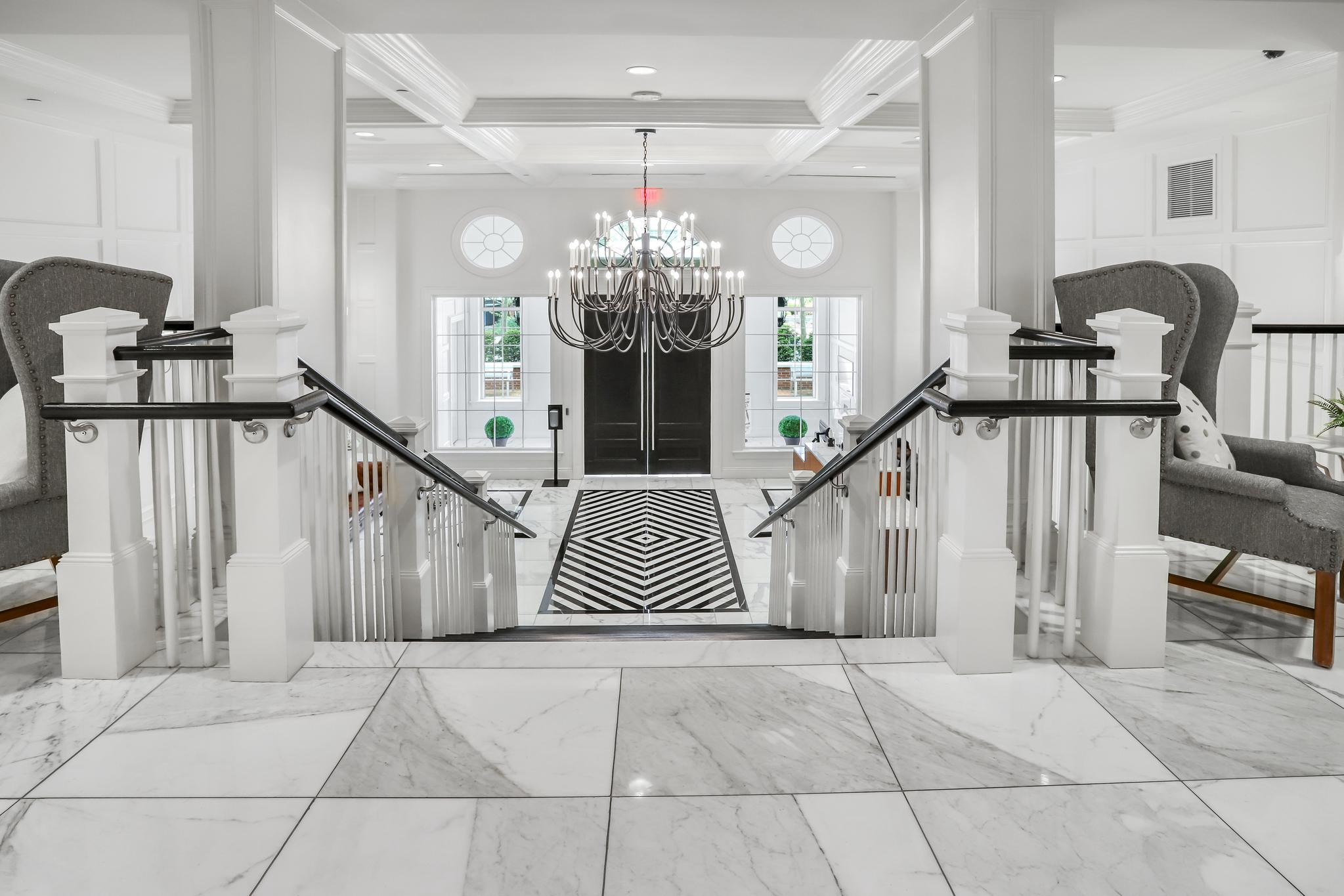 6900 Fleetwood Road, Unit 318 McLean, VA 22101 - Photo 38 of 63 a view of entryway and hall