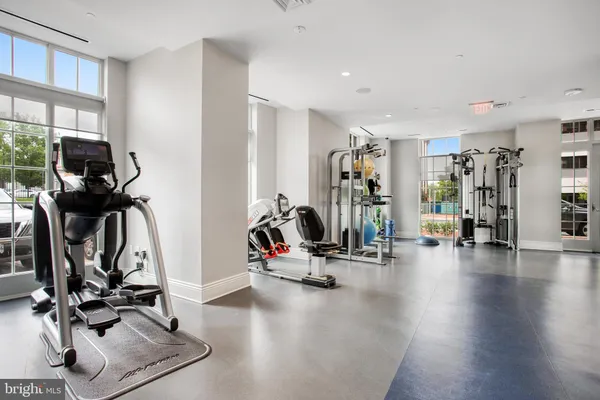 $2,150,000 | 6900 Fleetwood Road, Unit 318, McLean, VA 22101