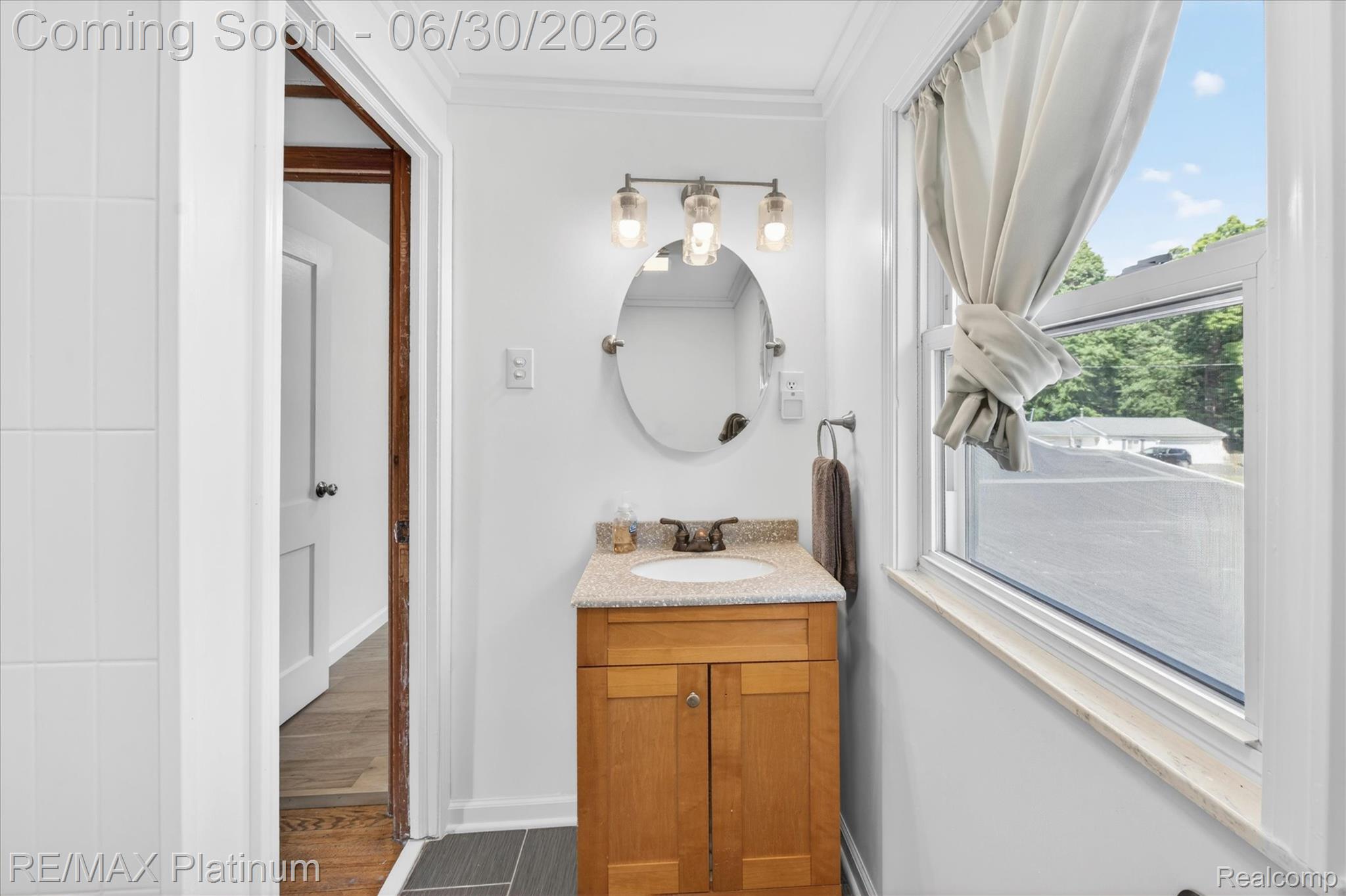 1462 South Hughes Road Howell, MI 48843 - Photo 14 of 37 32-1462-S-Hughes-Rd-Howell-MI-48843-WindowStill.jpg