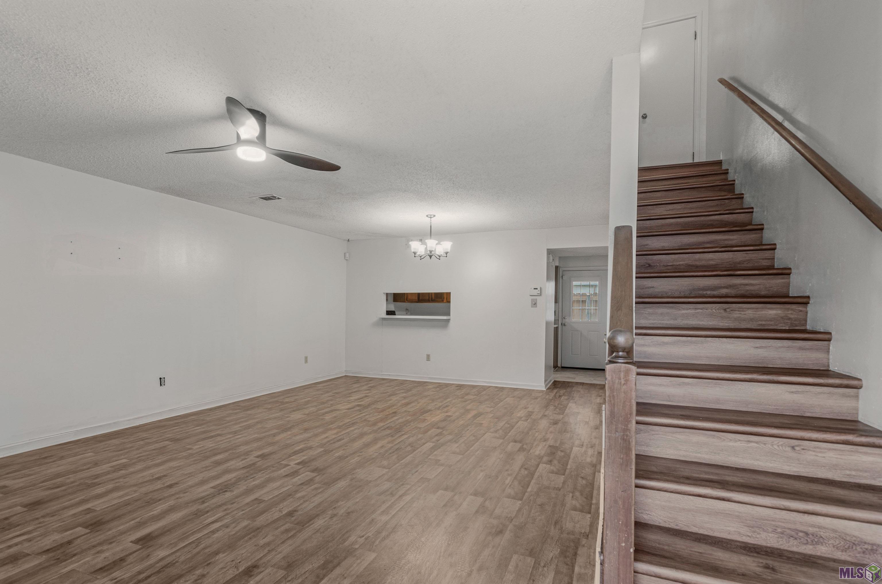 155 Marilyn Drive, Unit 42D Baton Rouge, LA 70815 - Photo 2 of 12