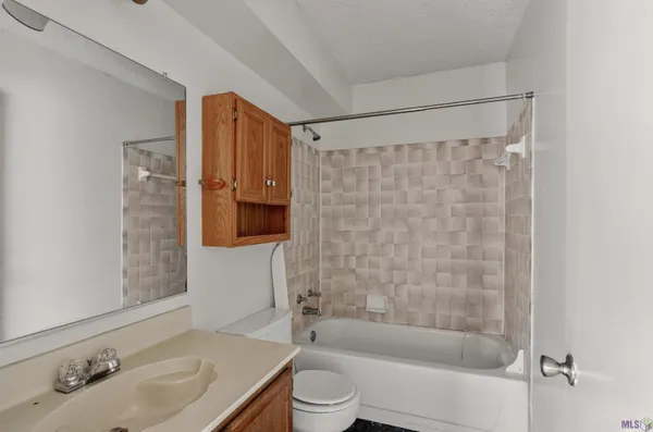 $85,000 | 155 Marilyn Drive, Unit 42D, Baton Rouge, LA 70815