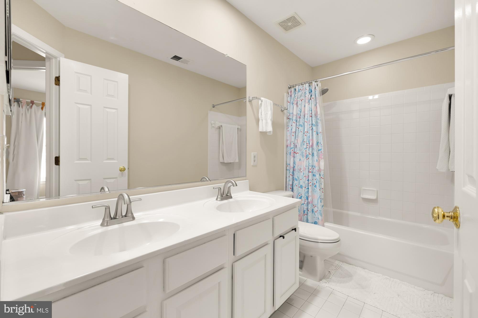 11414 Cedar Ridge Drive Potomac, MD 20854 - Photo 41 of 55 Gallery Image 41