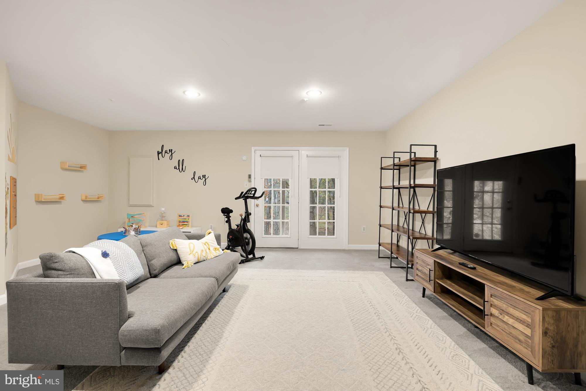 11414 Cedar Ridge Drive Potomac, MD 20854 - Photo 44 of 55 Gallery Image 44