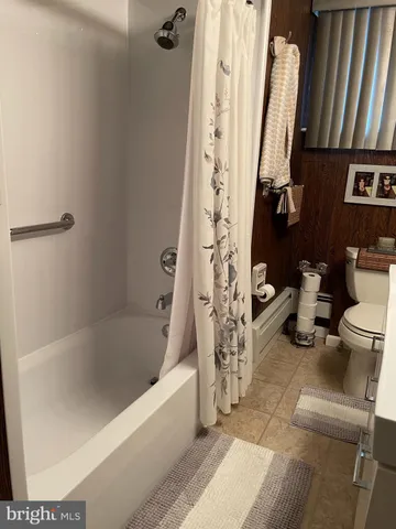 $2,500 | 5740 Wyndale Avenue, Philadelphia, PA 19131