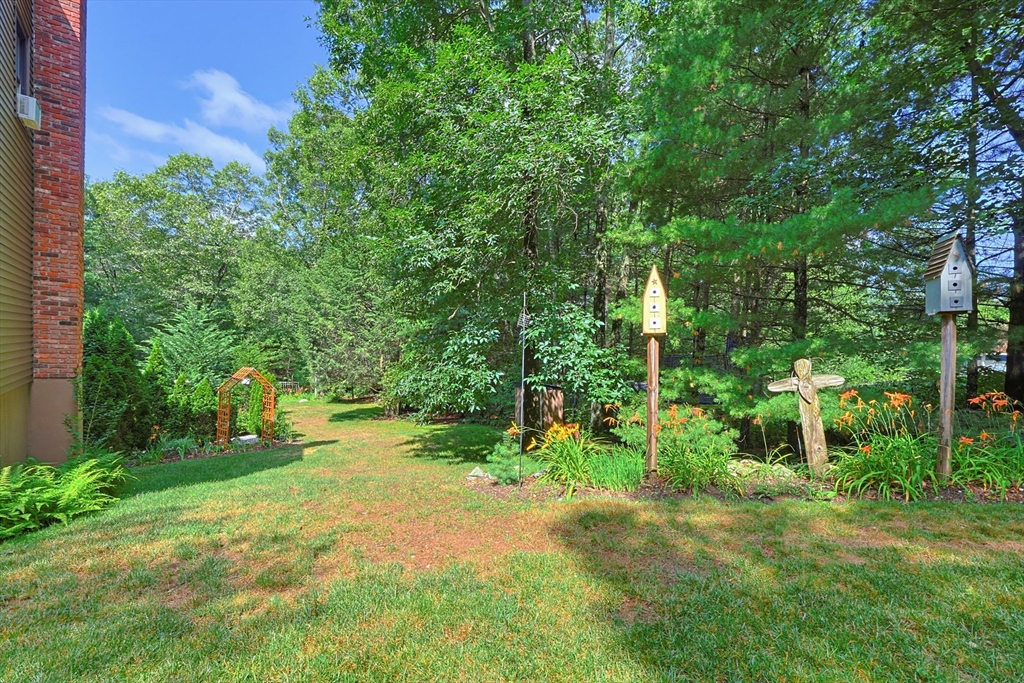 245 Albee Road Uxbridge, MA 01569 - Photo 41 of 42