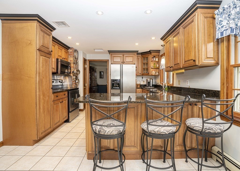 8 Old Powder House Road Lakeville, MA 02347 - Photo 14 of 20 Gallery Image 14