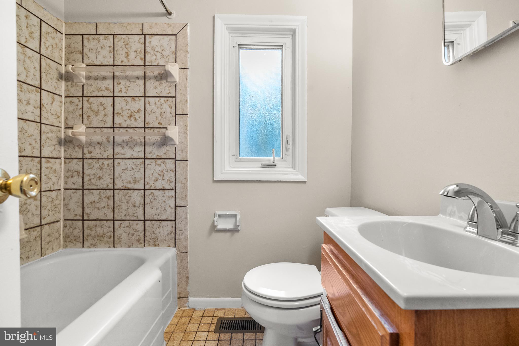 223 Ruth Avenue Maple Shade, NJ 08052 - Photo 14 of 15