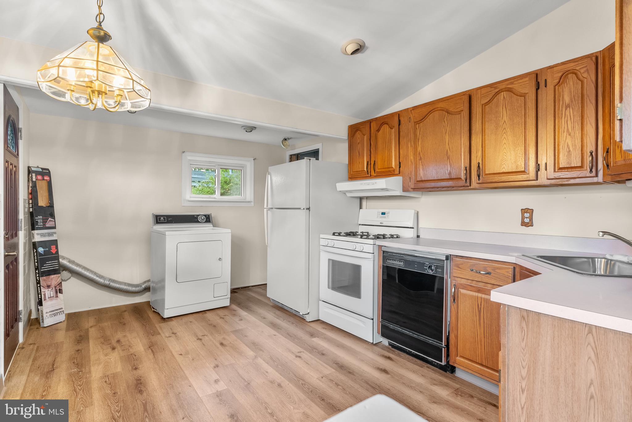 223 Ruth Avenue Maple Shade, NJ 08052 - Photo 7 of 15