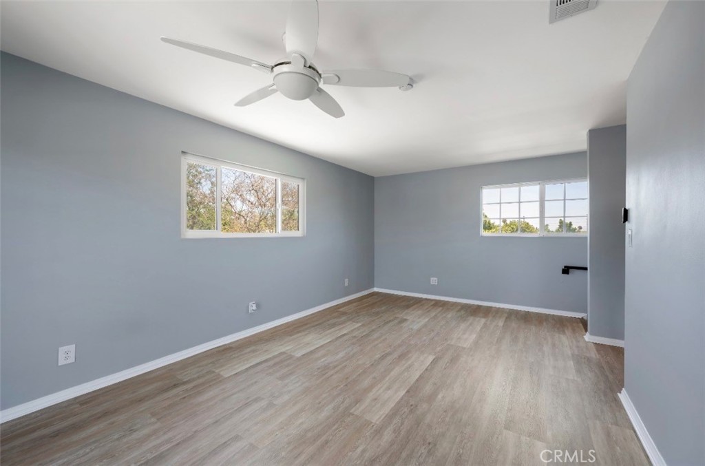 10322 Rincon Avenue Pacoima, CA 91331 - Photo 24 of 33 Gallery Image 24