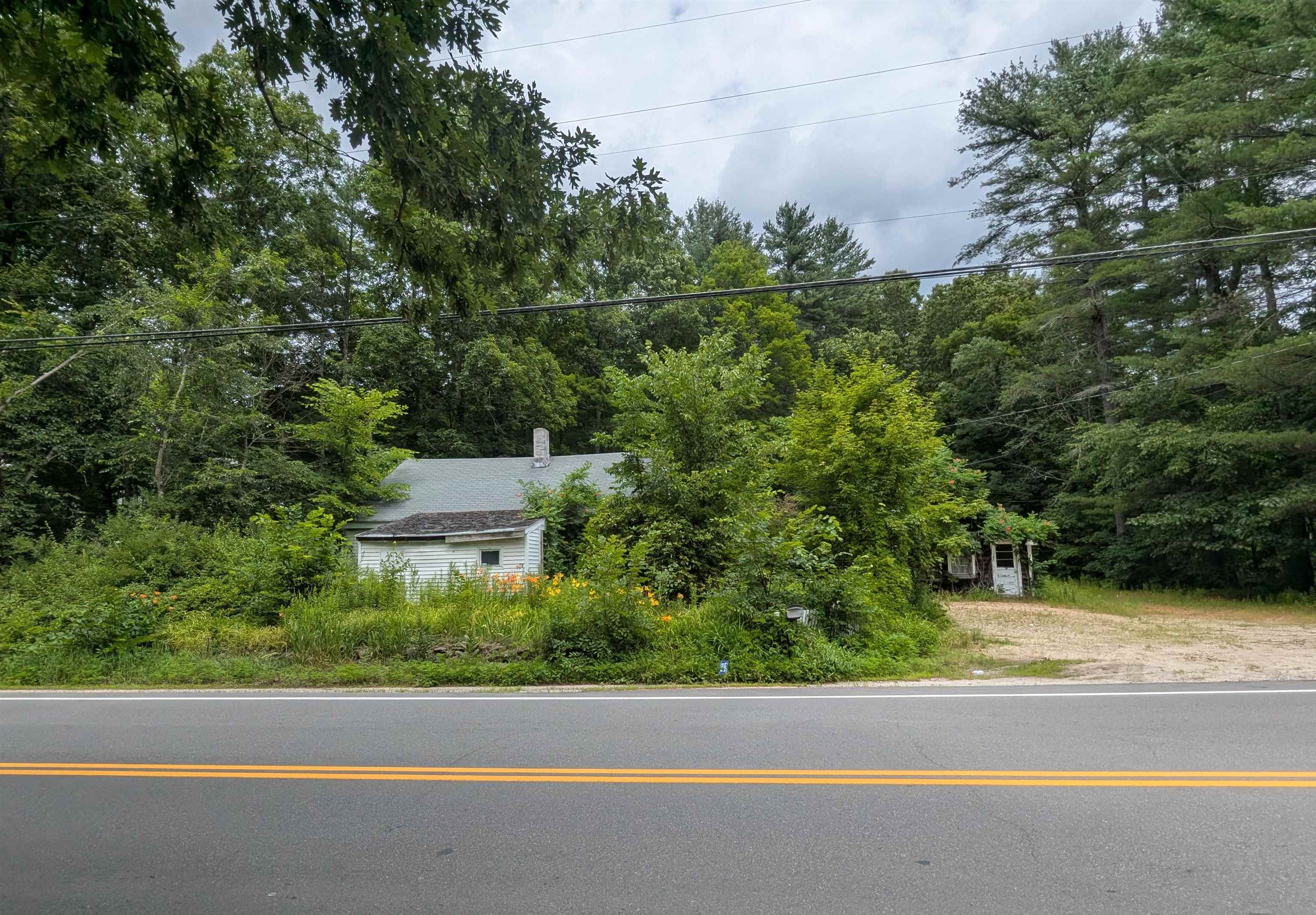 58 Pepperell Road Brookline, NH 03033 - Photo 1 of 15