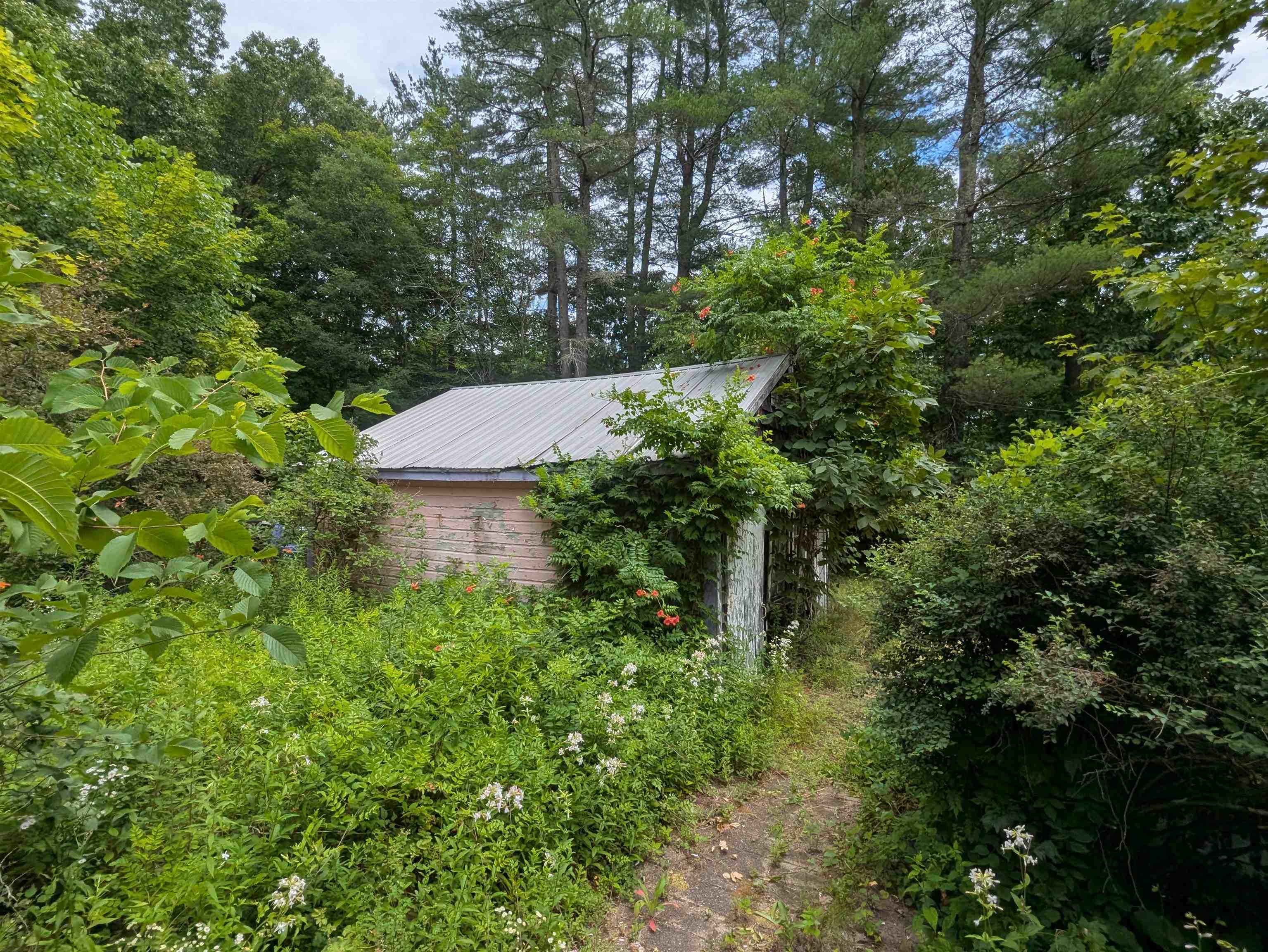 58 Pepperell Road Brookline, NH 03033 - Photo 13 of 15
