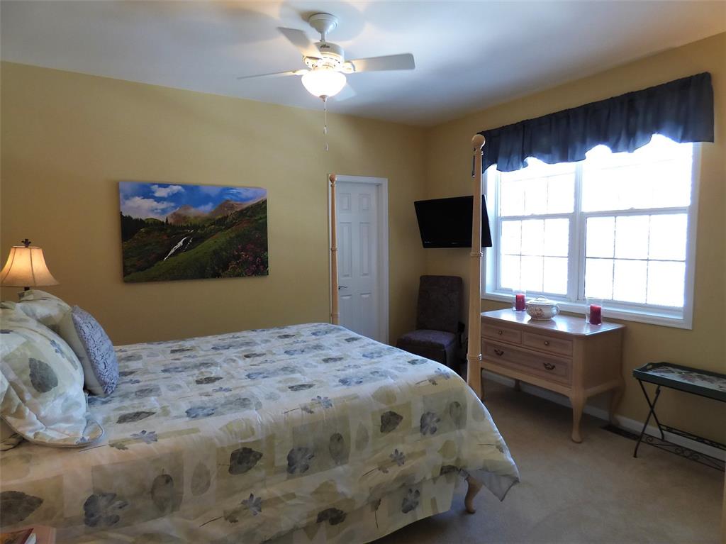 450 Lariat Loop Monument, CO 80132 - Photo 16 of 34