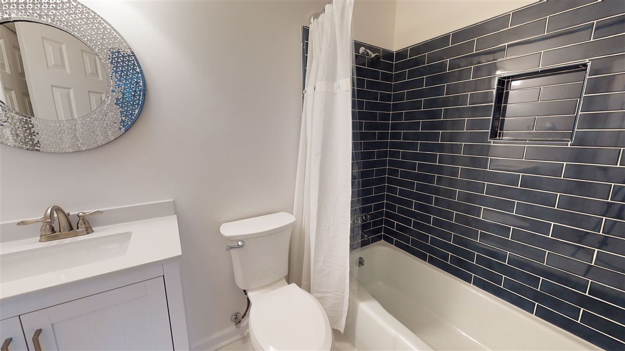 1930 Kirby Road Memphis, TN 38119 - Photo 20 of 25 Gallery Image 20