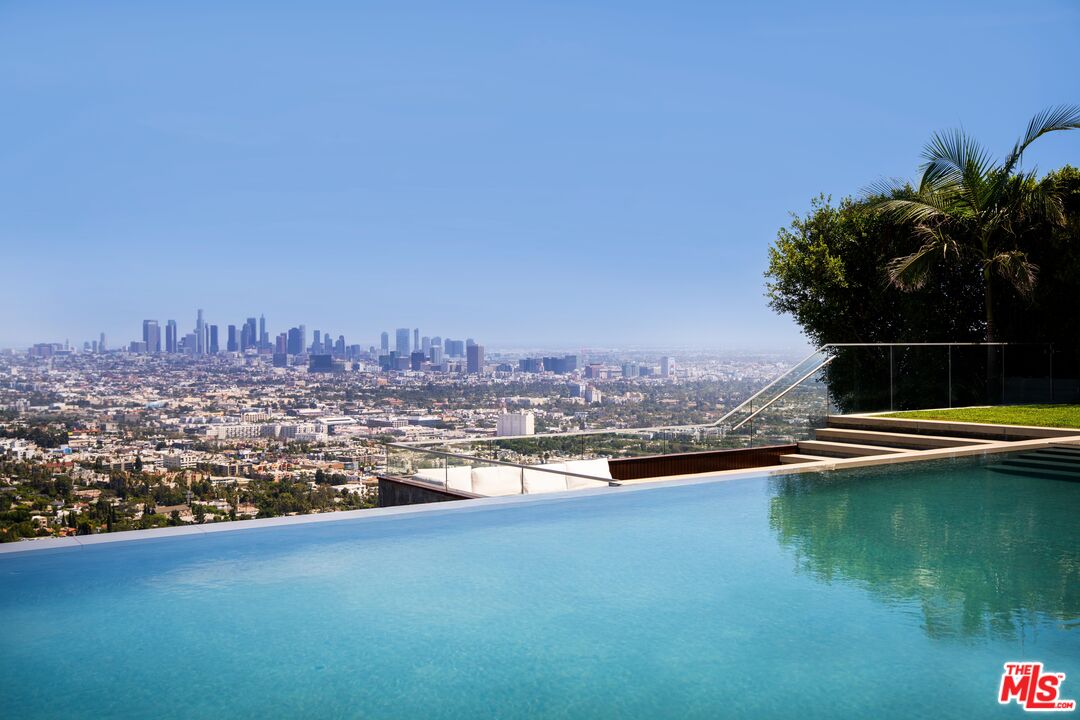 2008 Hercules Drive Los Angeles, CA 90046 - Photo 31 of 36 a view of a city