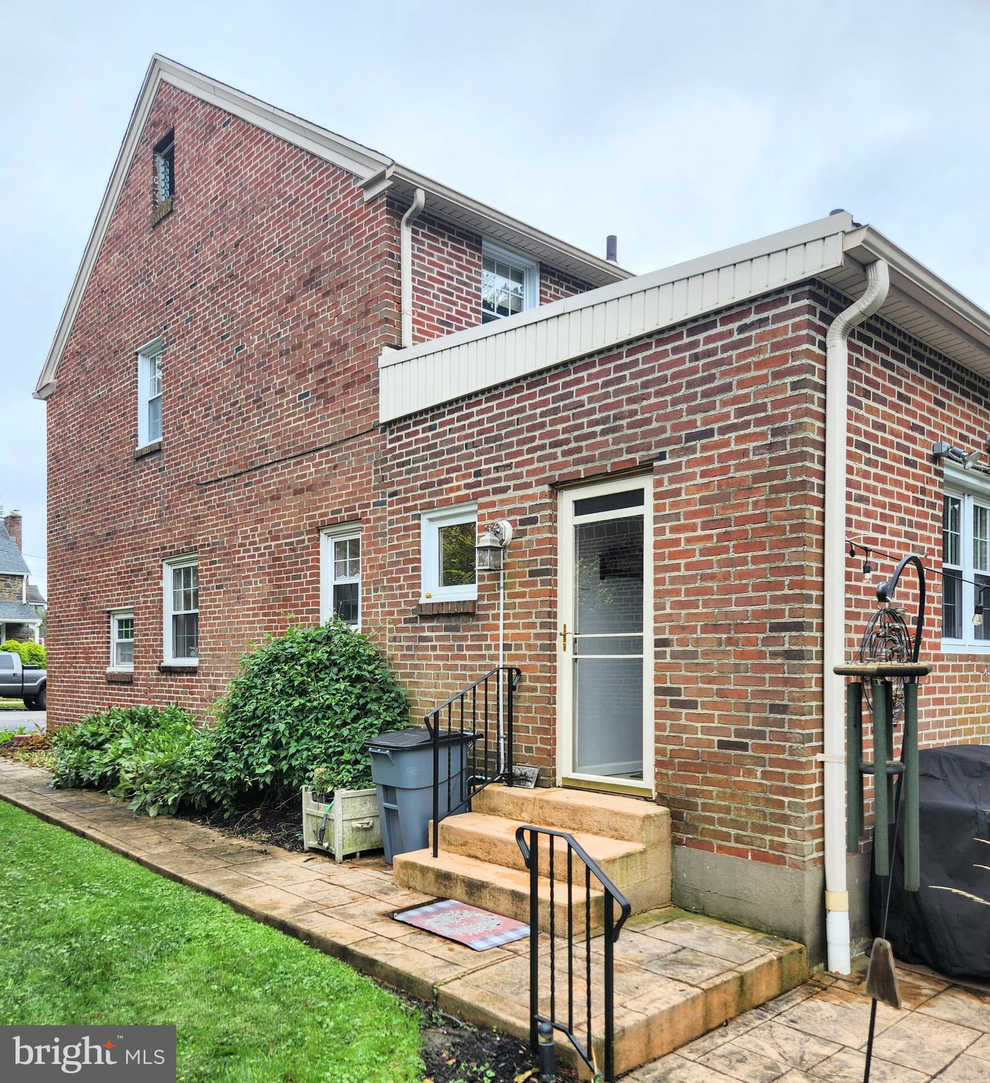 42 Fairfield Road Havertown, PA 19083 - Photo 17 of 31