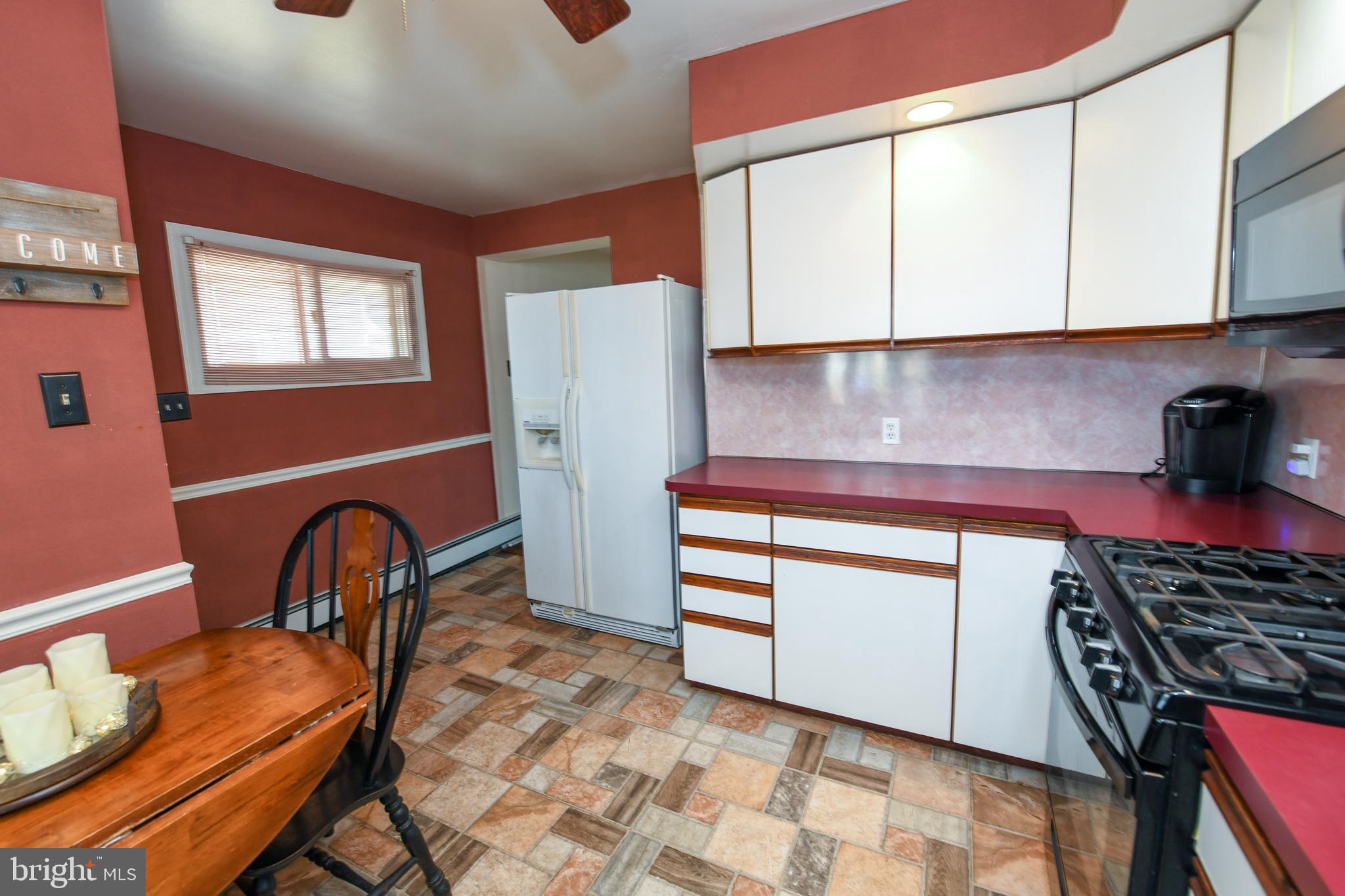 9225 Treaty Road Philadelphia, PA 19114 - Photo 6 of 66 Gallery Image 6