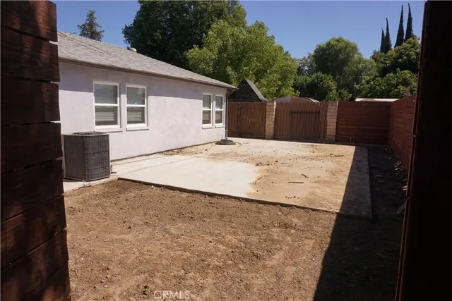 $751,000 | 7543 Enfield Avenue, Reseda, CA 91335