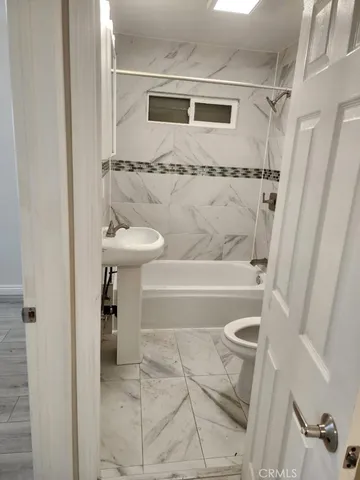 $751,000 | 7543 Enfield Avenue, Reseda, CA 91335