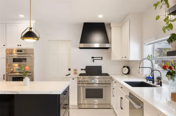 $1,300,000 | 17520 Southwest 89th Avenue, Palmetto Bay, FL 33157