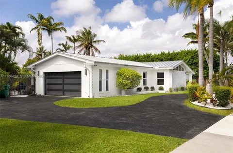 $1,300,000 | 17520 Southwest 89th Avenue, Palmetto Bay, FL 33157