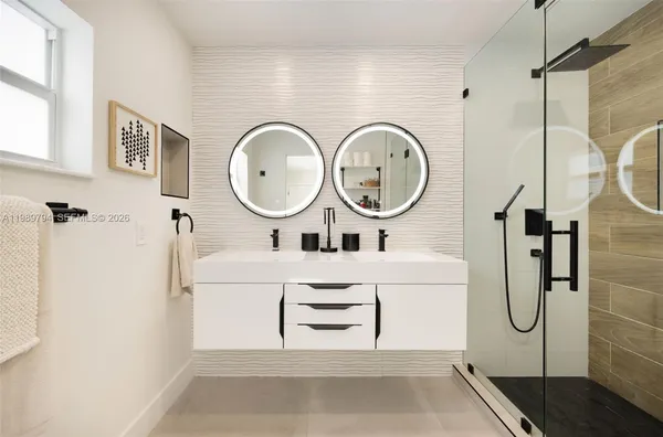 $1,300,000 | 17520 Southwest 89th Avenue, Palmetto Bay, FL 33157