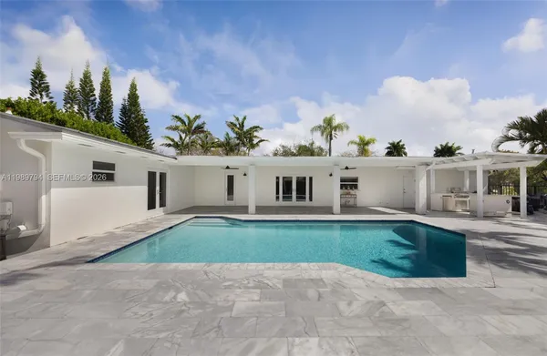 $1,300,000 | 17520 Southwest 89th Avenue, Palmetto Bay, FL 33157