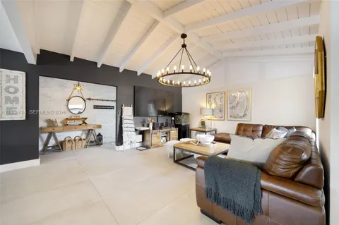 $1,300,000 | 17520 Southwest 89th Avenue, Palmetto Bay, FL 33157