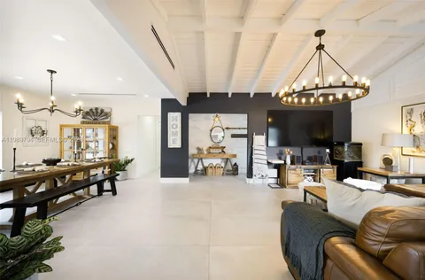 $1,300,000 | 17520 Southwest 89th Avenue, Palmetto Bay, FL 33157