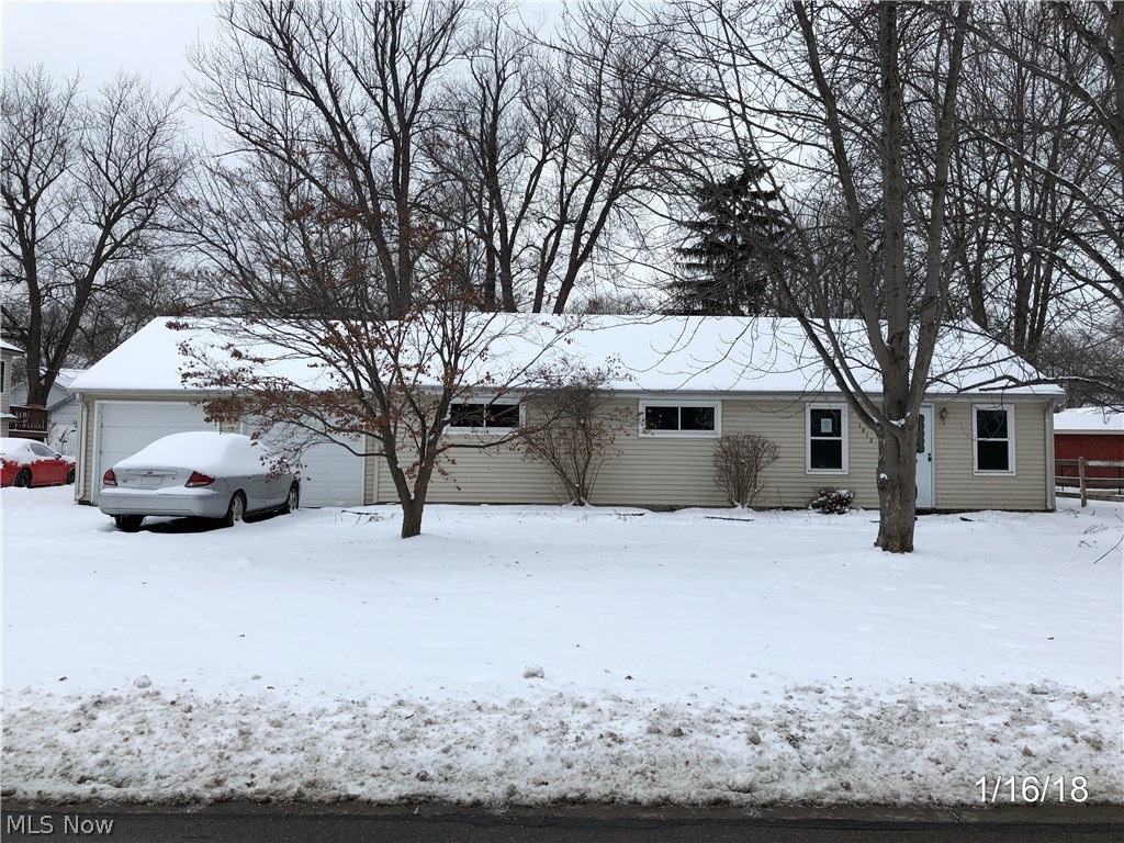 1212 Bennett Road Madison, OH 44057 - Photo 2 of 14