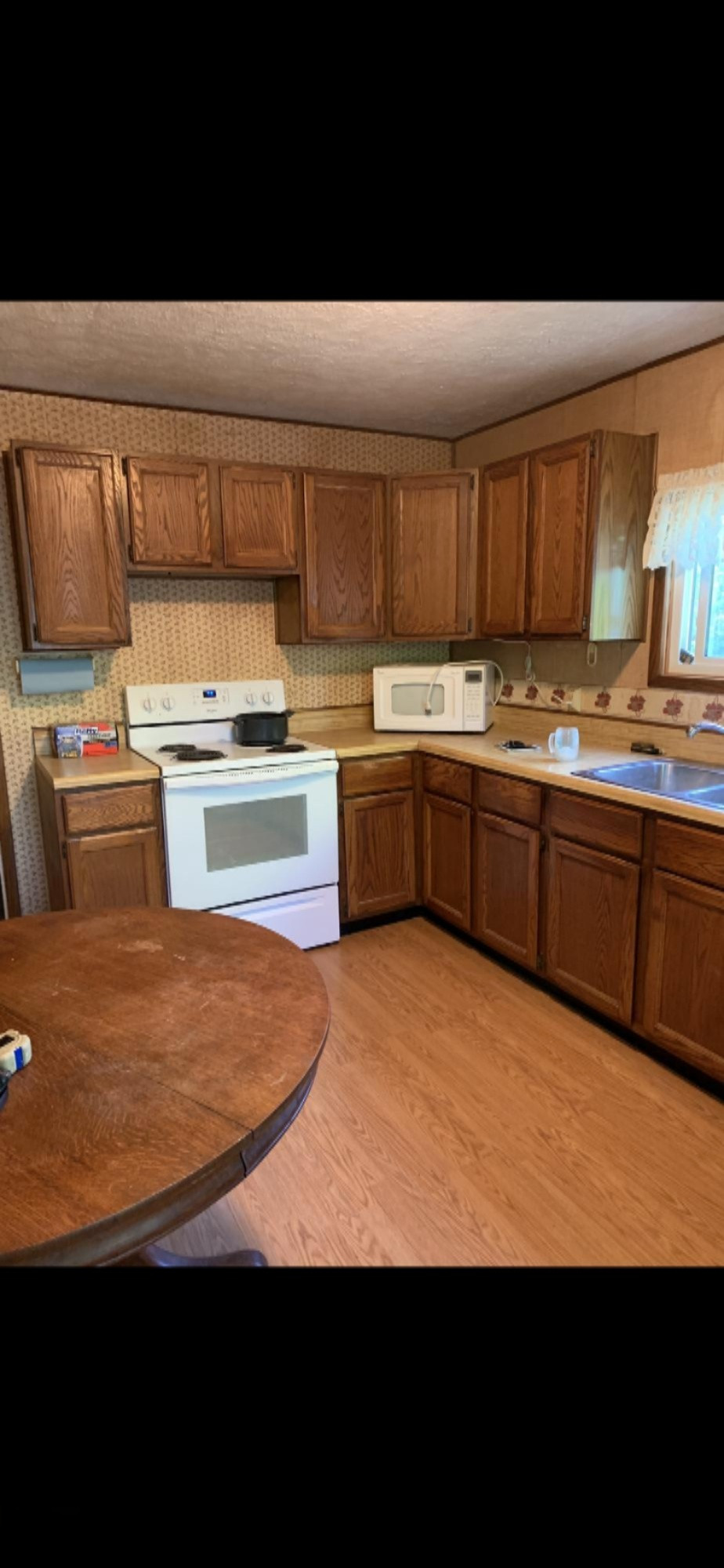 283 Ryno Road Coloma, MI 49038 - Photo 6 of 15 2F4E3AE6-D1F7-4B10-B500-5DB9267BC997