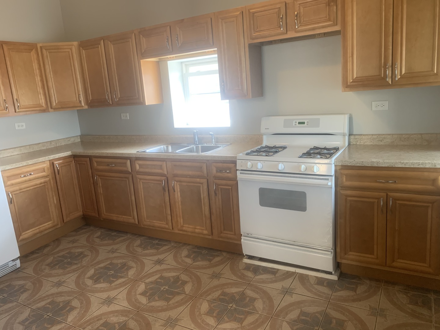 1424 North Maplewood Avenue, Unit 2R Chicago, IL 60622 - Photo 9 of 15