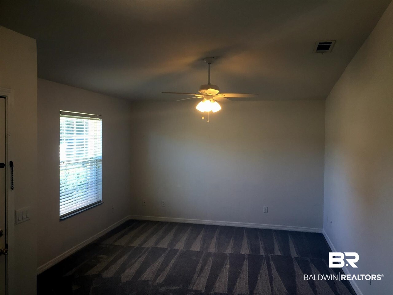 1900 South Bay Street Foley, AL 36535 - Photo 9 of 40 formal living