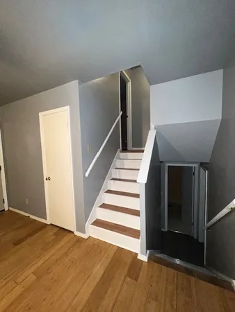 $2,200 | 1216 West 12th Street, Belvidere, IL 61008
