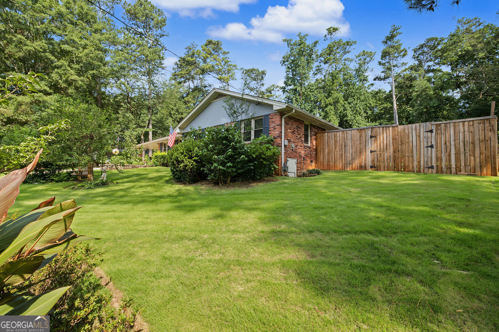 3090 Randolph Road Northeast Atlanta, GA 30345 - Photo 2 of 41