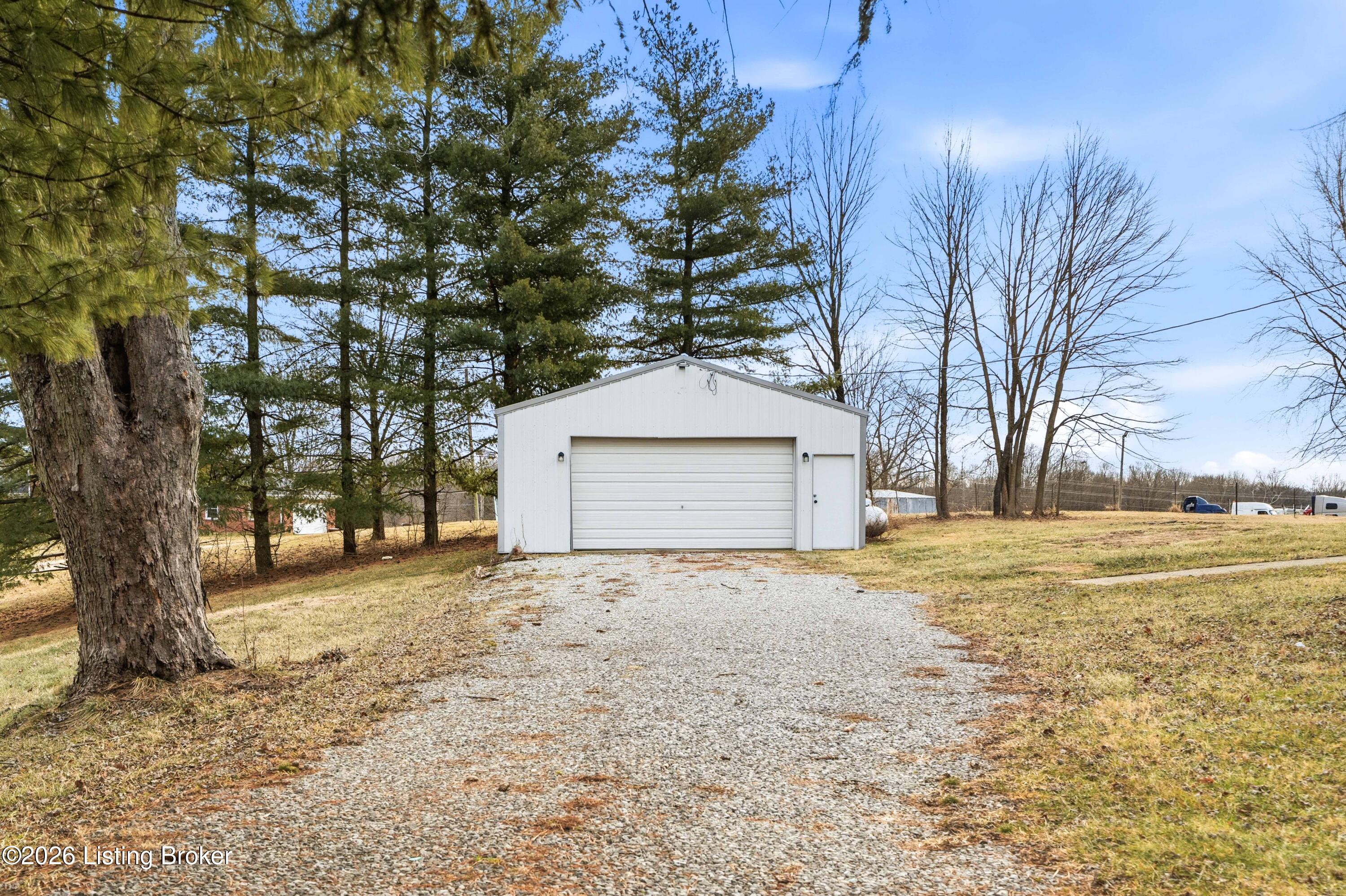 960 Brownsboro Road Pendleton, KY 40055 - Photo 27 of 27 DSC00690