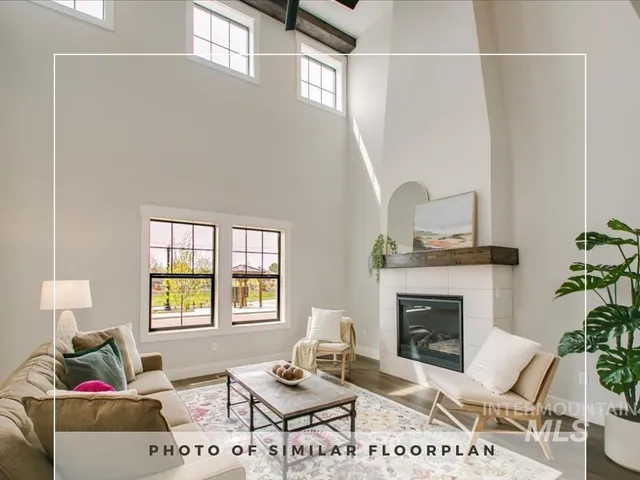 $585,000 | 166 North Edgewood Lane, Eagle, ID 83616