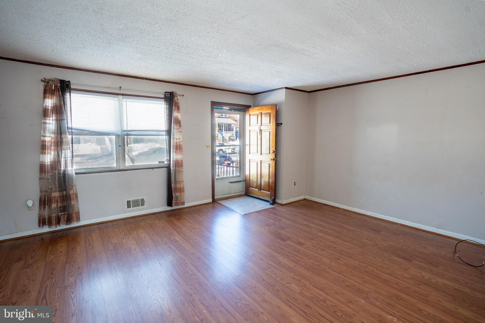 9703 Matzon Road Middle River, MD 21220 - Photo 3 of 19
