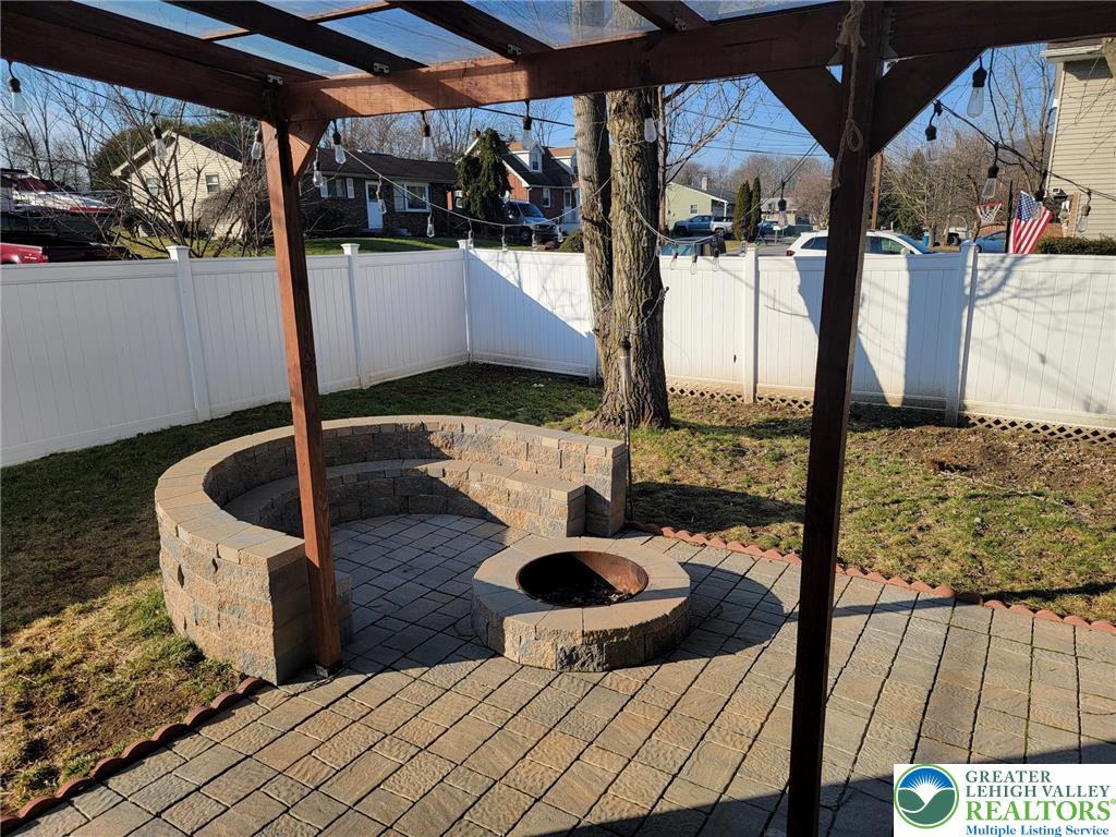 1540 Ravena Street Bethlehem, PA 18015 - Photo 18 of 19