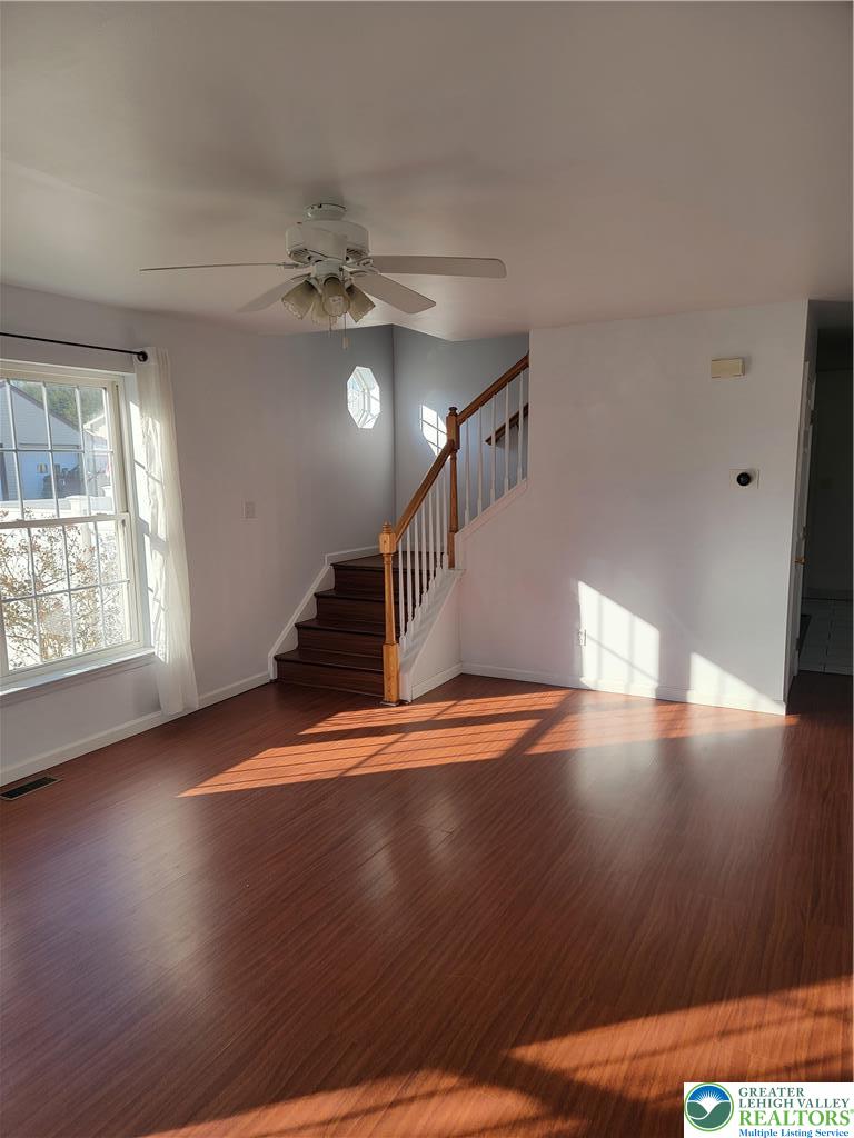 1540 Ravena Street Bethlehem, PA 18015 - Photo 3 of 19