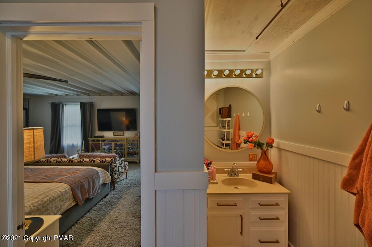 188 Olde Schoolhouse Road Cresco, PA 18326 - Photo 56 of 103 Photo 058