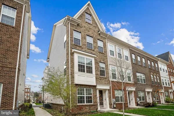 $439,900 | 12532 Adobe Alley, Beltsville, MD 20705