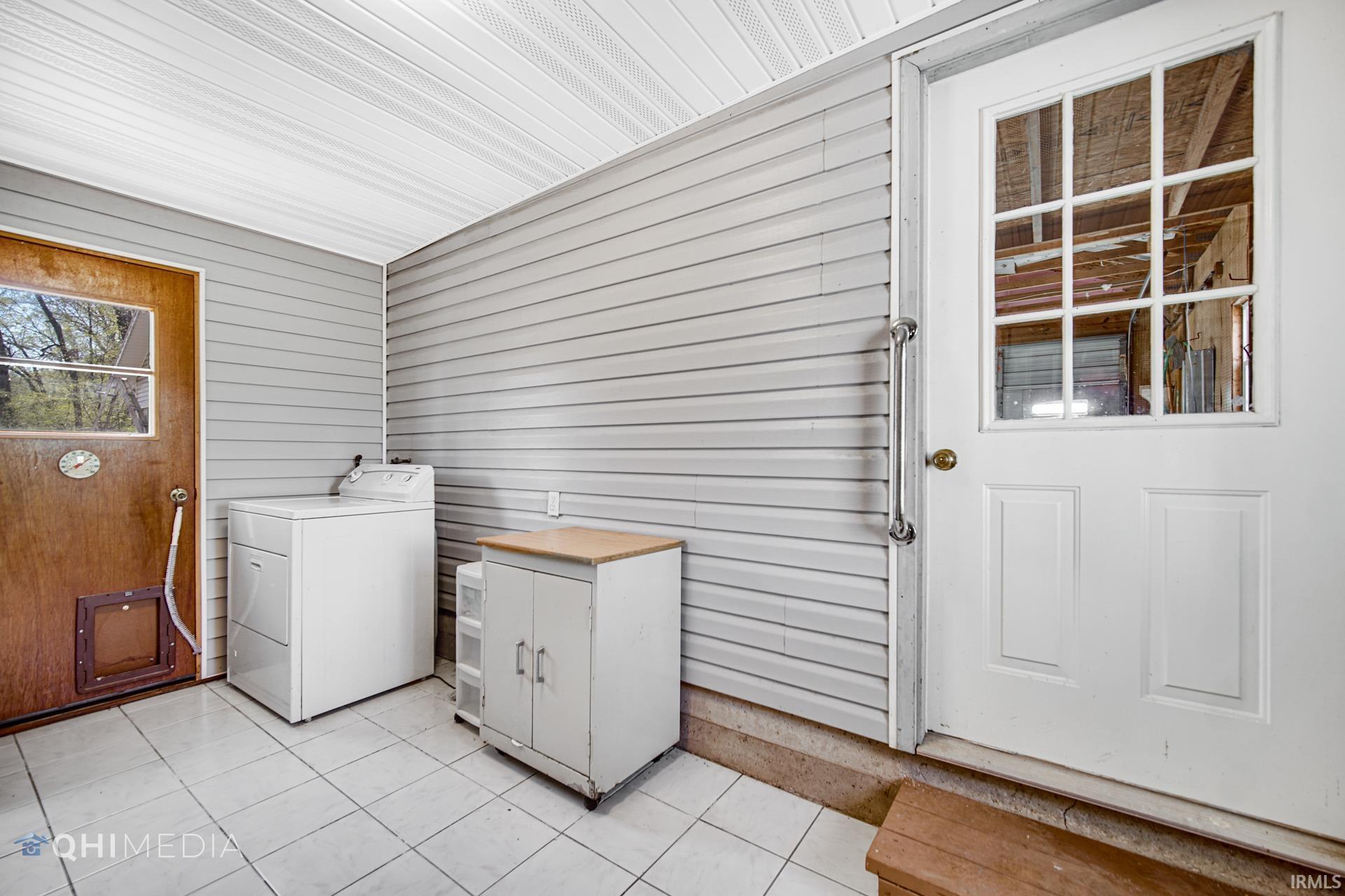 3947 North Lake Road Monticello, IN 47960 - Photo 14 of 21