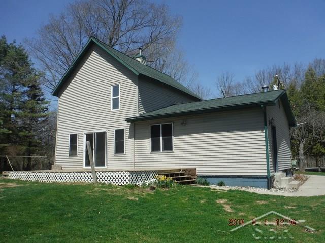 4357 West Shaffer Road Coleman, MI 48618 - Photo 3 of 17 31347800-2.JPG