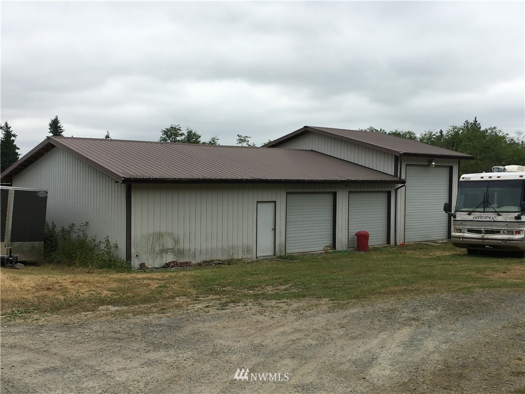 9310 South Spada Road Snohomish, WA 98290 - Photo 3 of 4