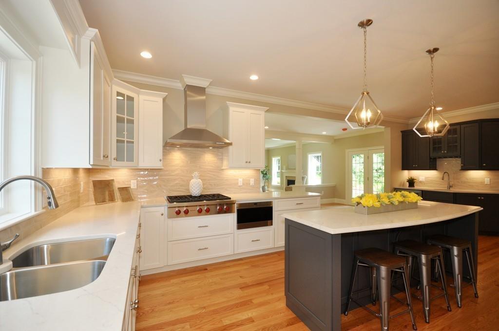 22 Blossomcrest Road Lexington, MA 02421 - Photo 9 of 32 Gallery Image 9