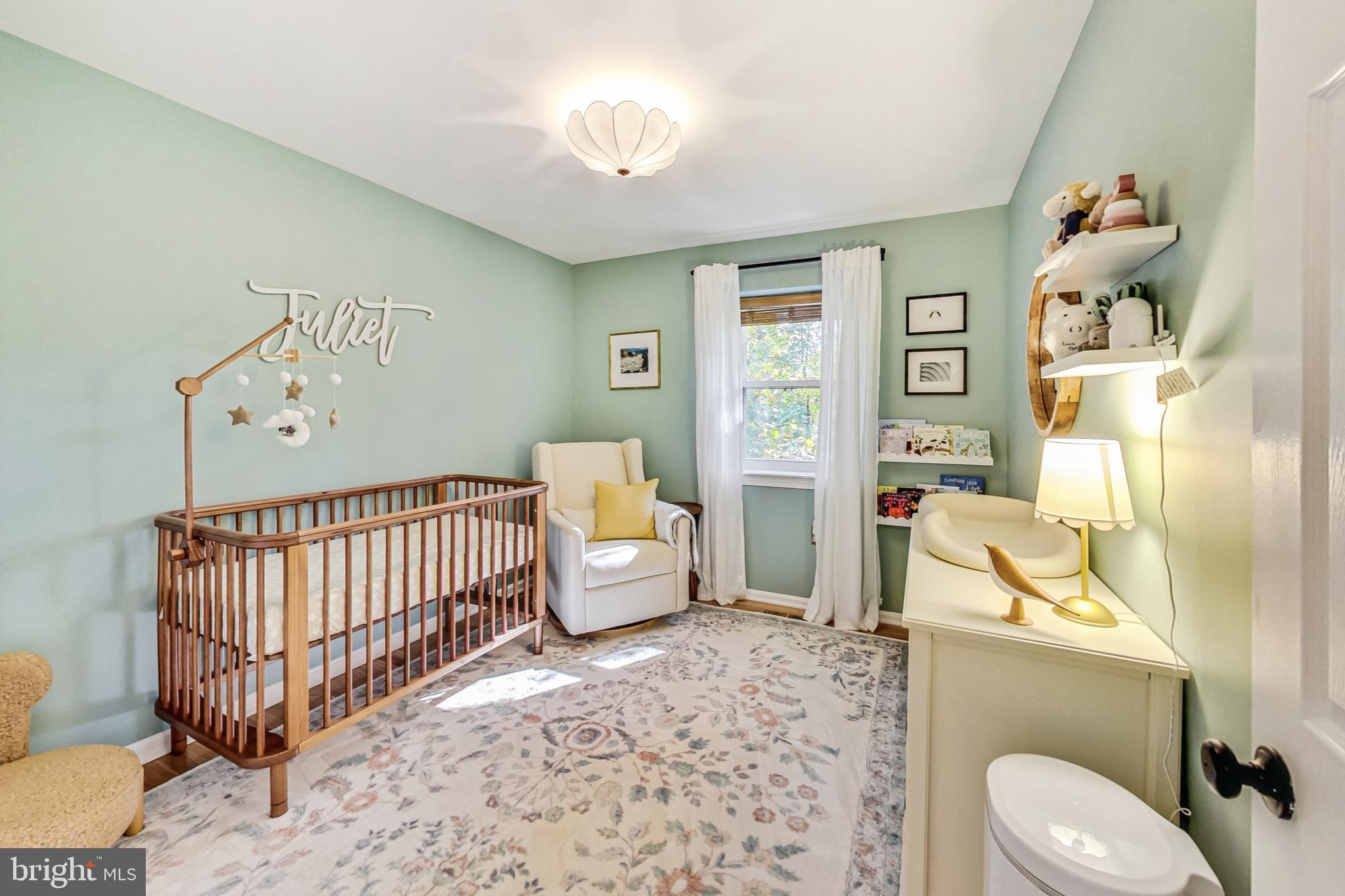 8090 Sleepy View Lane Springfield, VA 22153 - Photo 23 of 39 Bedroom 3