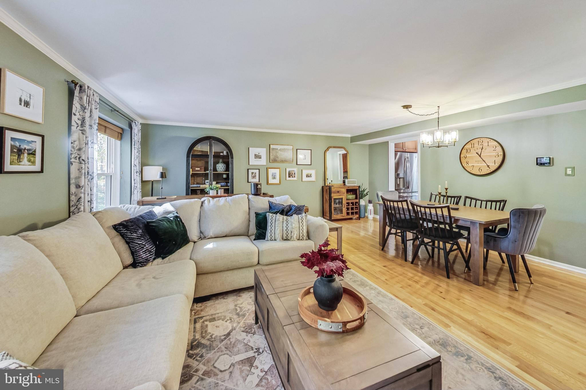 8090 Sleepy View Lane Springfield, VA 22153 - Photo 3 of 39 Bright and Open Living Spaces