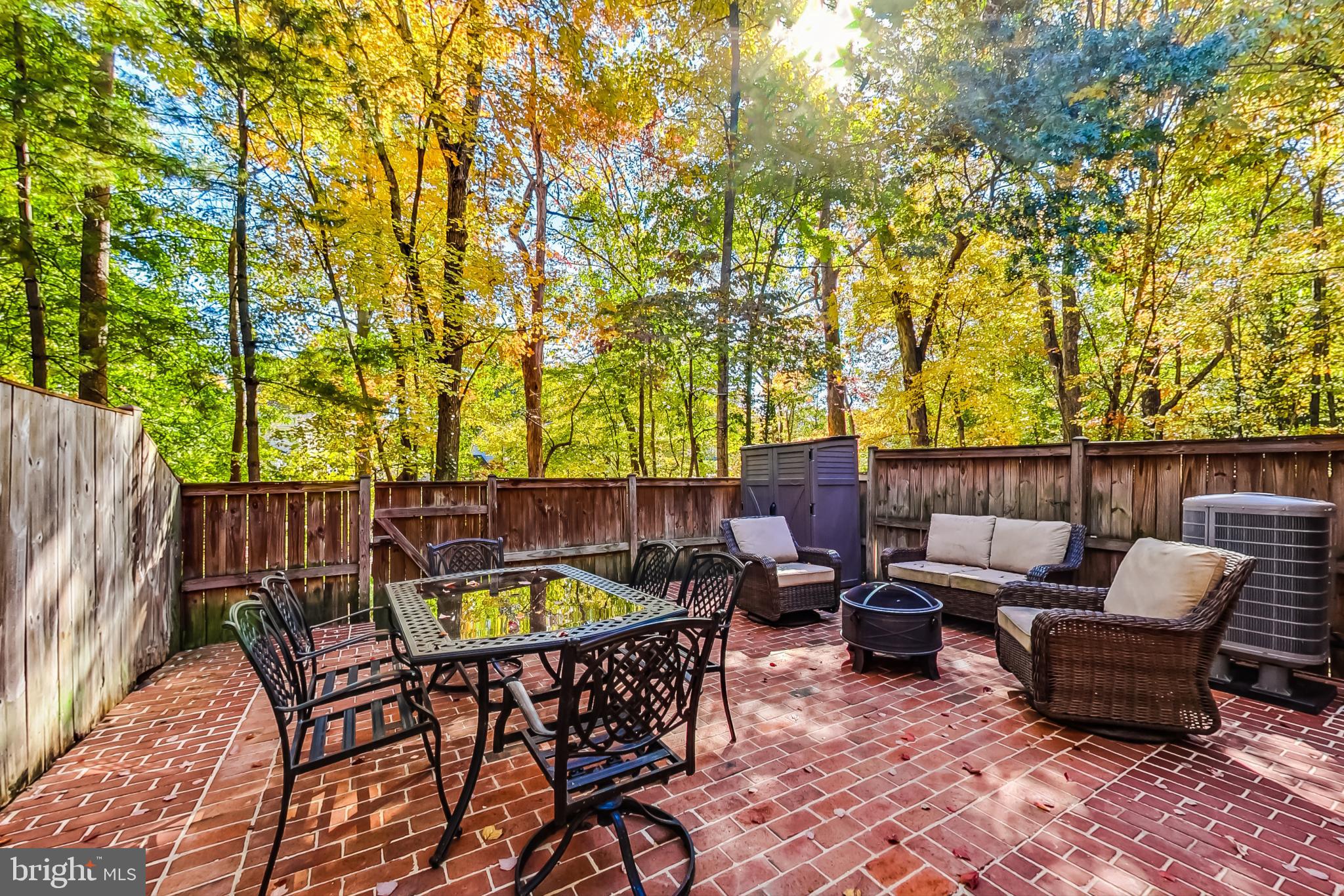 8090 Sleepy View Lane Springfield, VA 22153 - Photo 38 of 39 Backyard