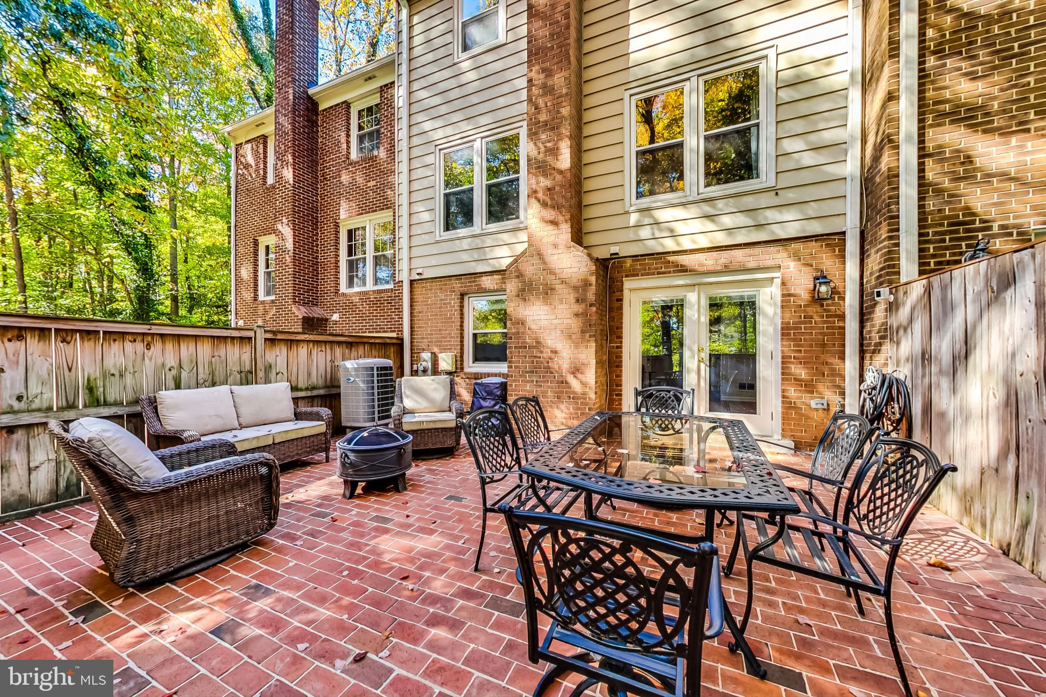 8090 Sleepy View Lane Springfield, VA 22153 - Photo 39 of 39 Backyard
