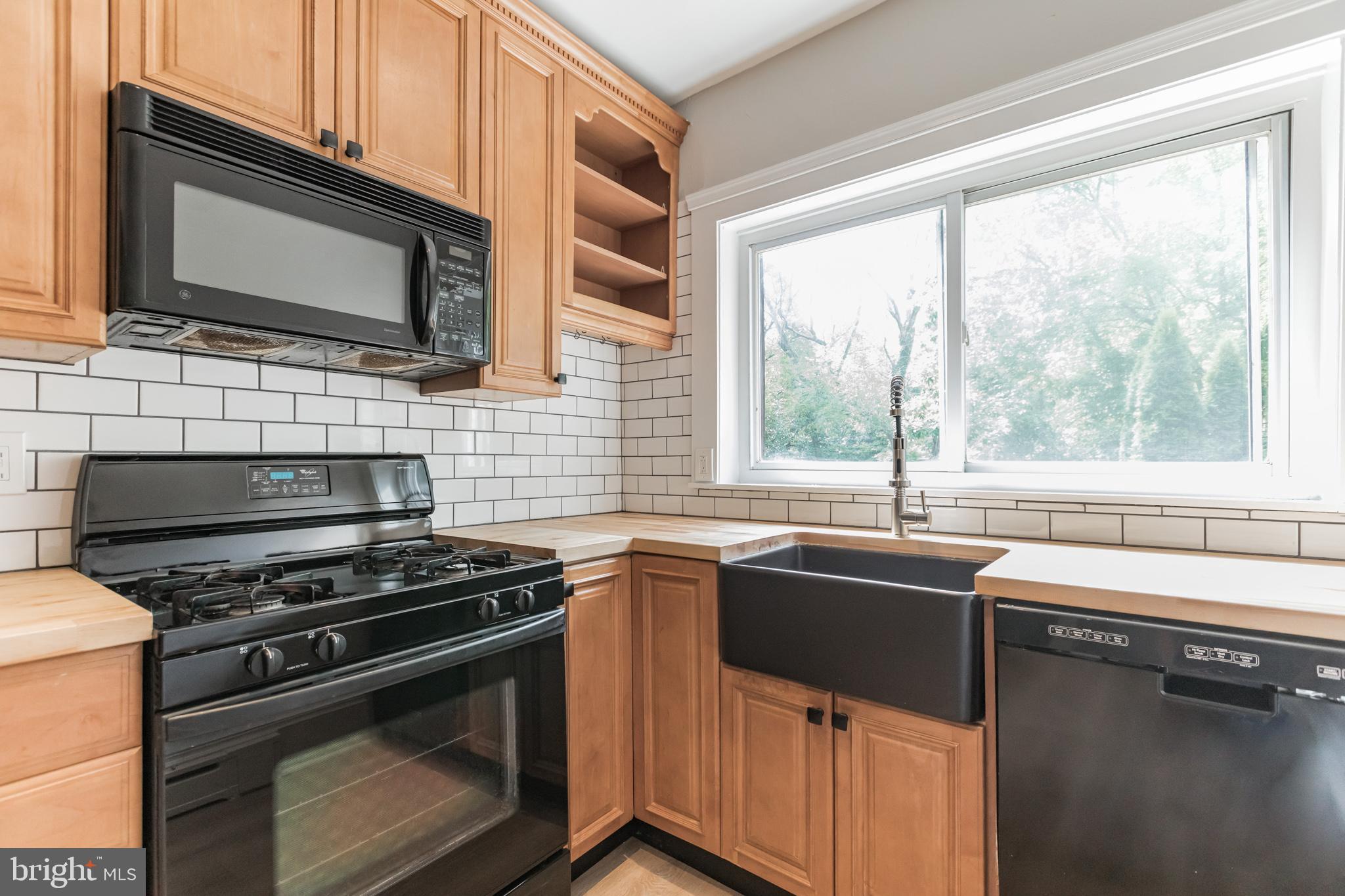 8033 High School Road Elkins Park, PA 19027 - Photo 11 of 30 Gallery Image 11